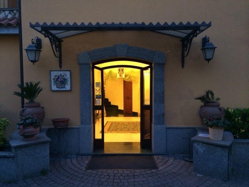 La Locanda Del Palatoraffinato 치암피노 외부 사진
