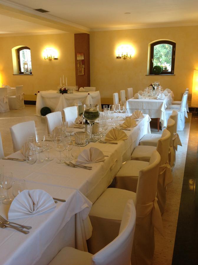 La Locanda Del Palatoraffinato 치암피노 외부 사진